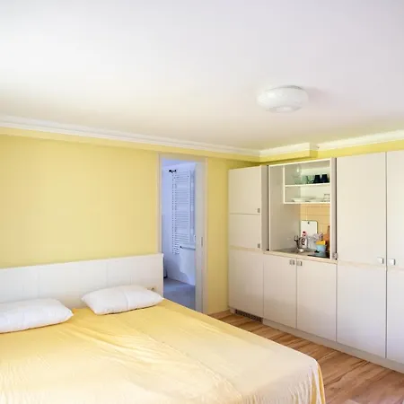 Né-ko Apartmanház Apartman *