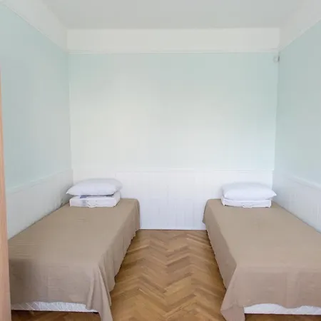 Né-ko Apartmanház *